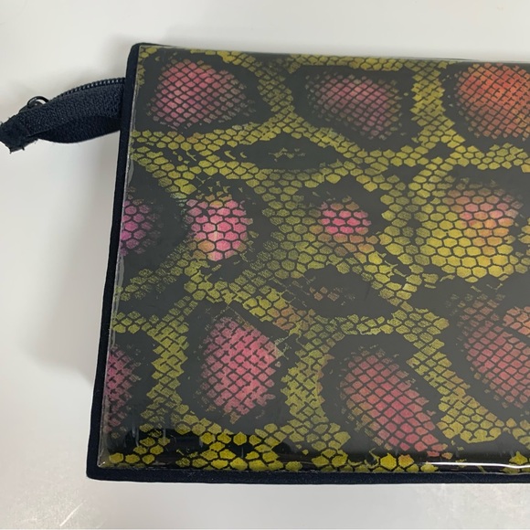 Angela Frascone Snakeskin Pattern Hard Clutch‎ Black Yellow Red - Picture 6 of 11